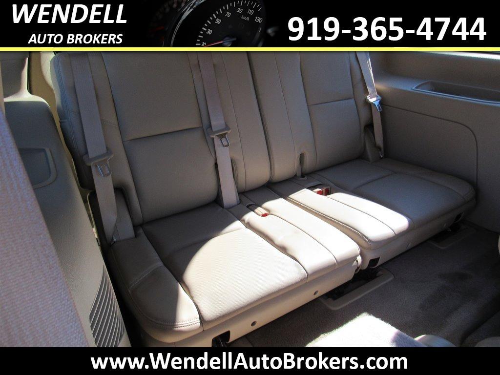 2009 Cadillac Escalade photo