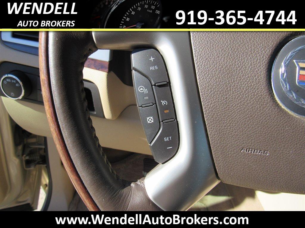 2009 Cadillac Escalade photo