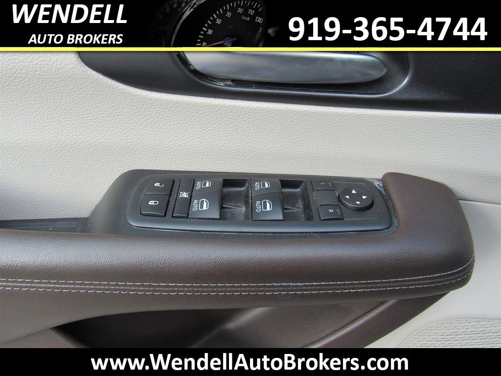 2020 Chrysler Pacifica - $16,384