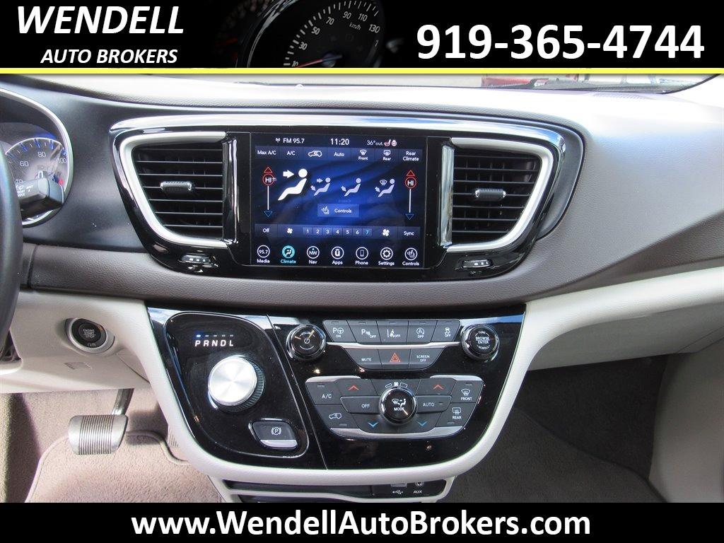 2020 Chrysler Pacifica - $16,384
