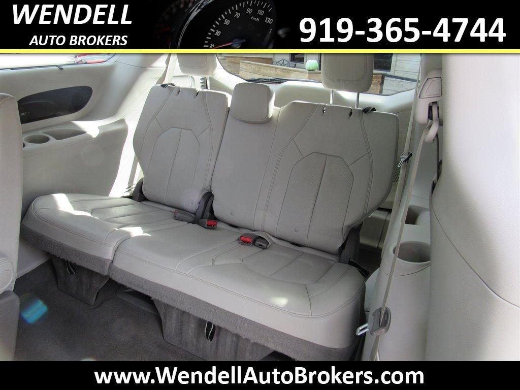 2020 Chrysler Pacifica - $16,384