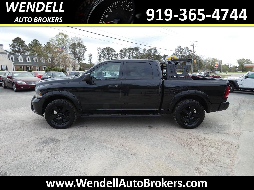2015 RAM 1500 Tradesman photo