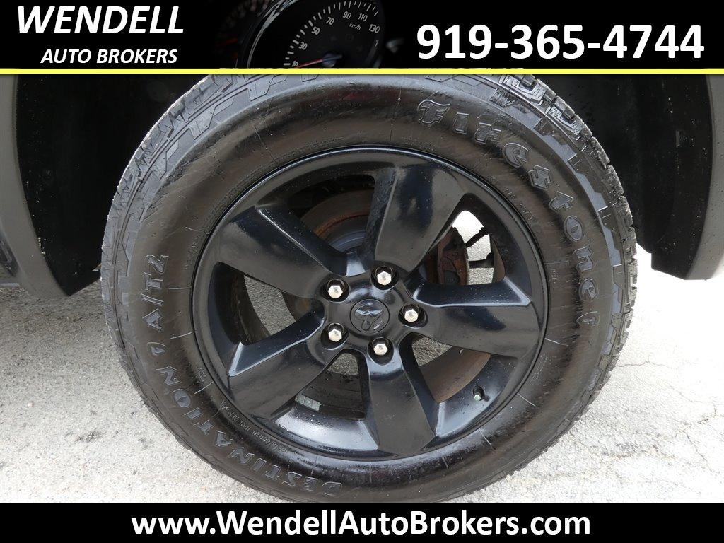 2015 RAM 1500 Tradesman photo