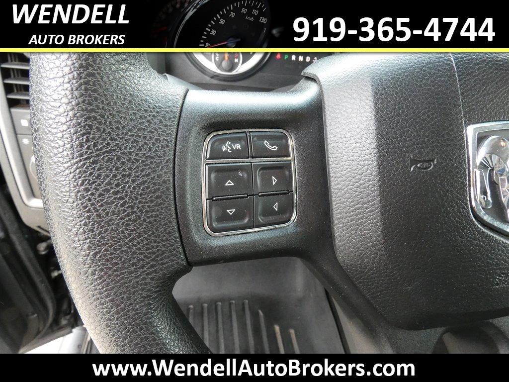 2015 RAM 1500 Tradesman photo