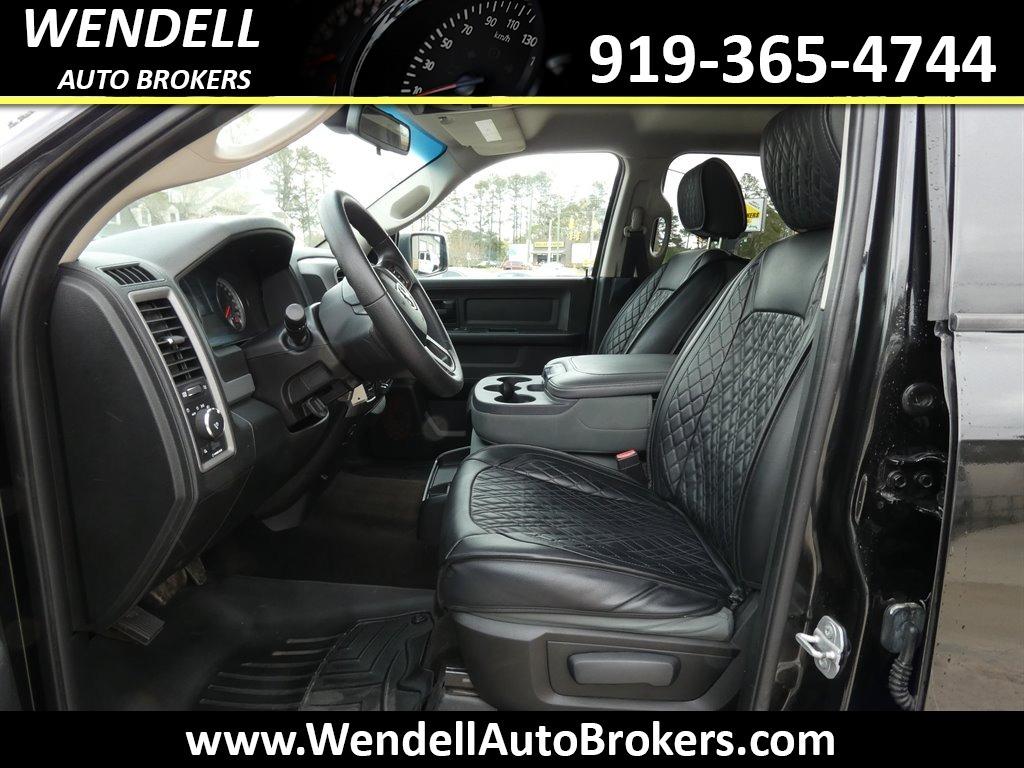 2015 RAM 1500 Tradesman photo