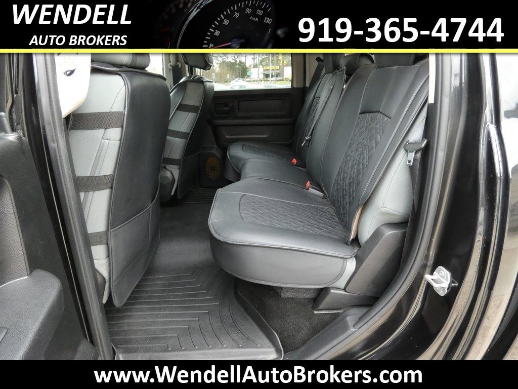 2015 RAM 1500 Tradesman photo
