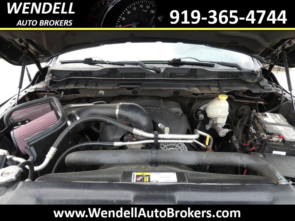 2015 RAM 1500 Tradesman photo
