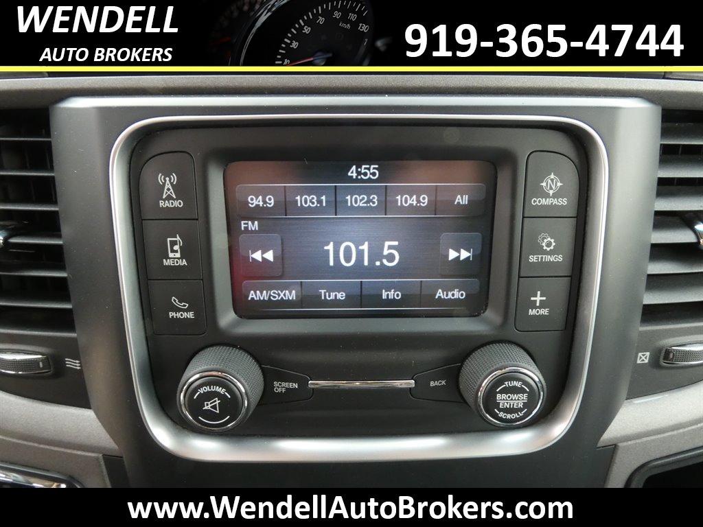 2015 RAM 1500 Tradesman photo