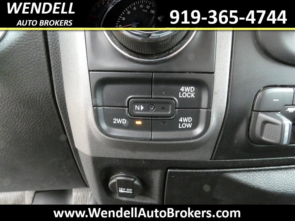 2015 RAM 1500 Tradesman photo