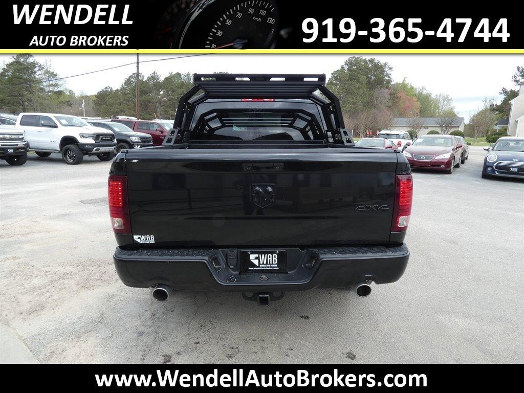 2015 RAM 1500 Tradesman photo