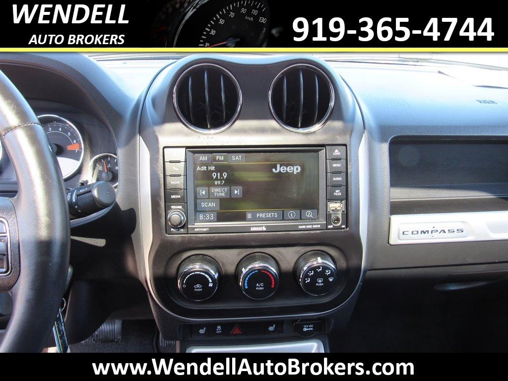 2014 Jeep Compass Latitude photo
