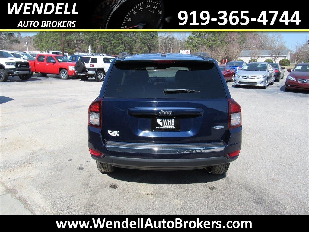 2014 Jeep Compass Latitude photo