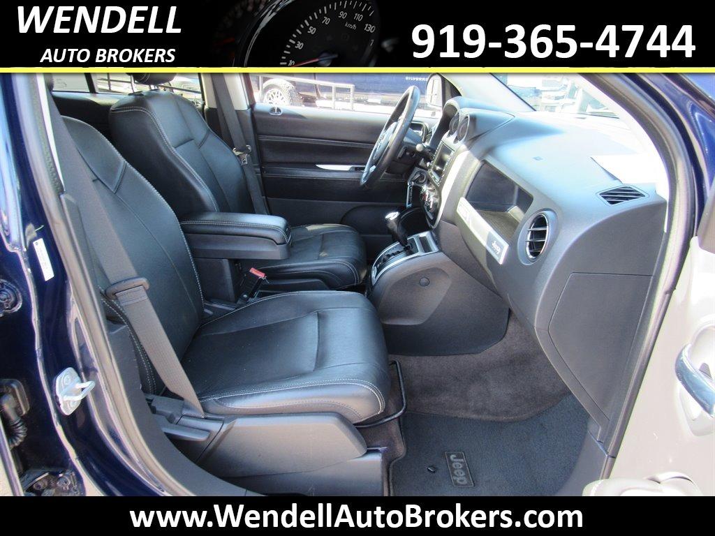 2014 Jeep Compass Latitude photo