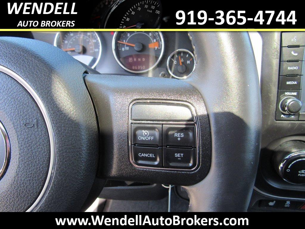 2014 Jeep Compass Latitude photo