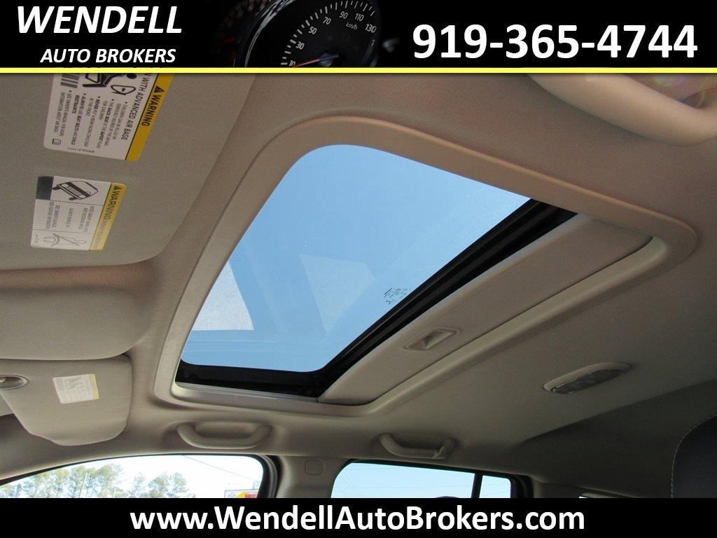 2014 Jeep Compass Latitude photo