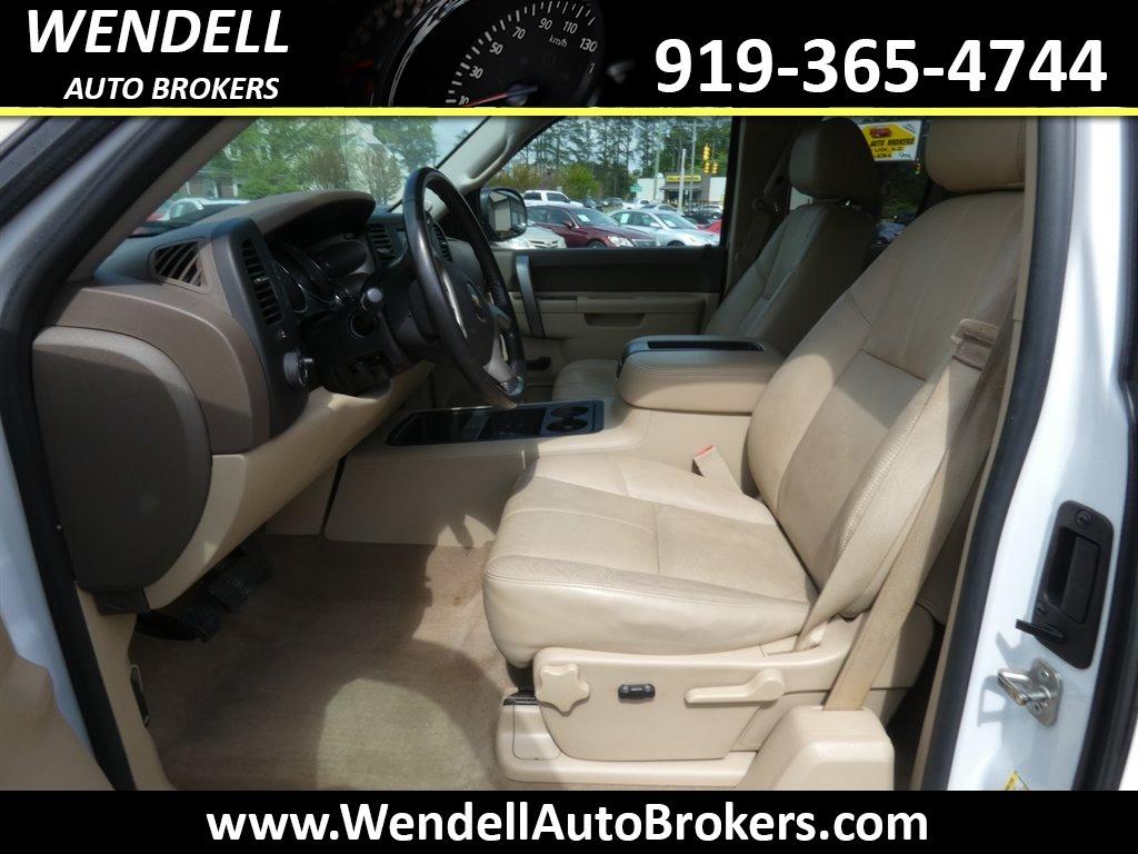 2013 Chevrolet Silverado 1500 - $13,495
