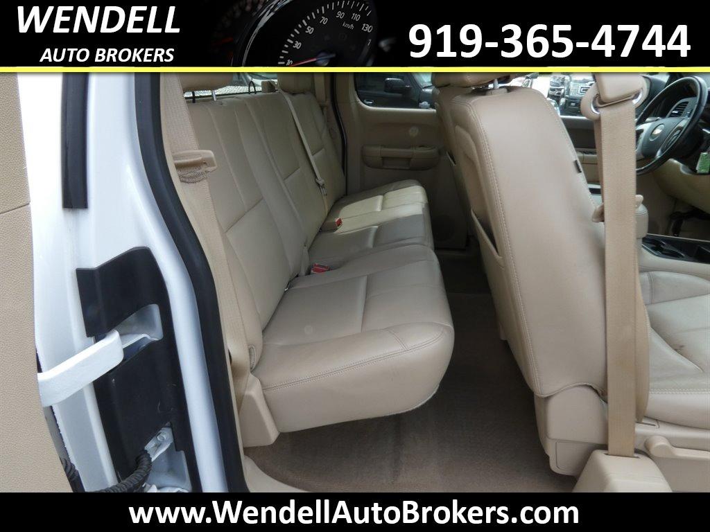 2013 Chevrolet Silverado 1500 - $13,495