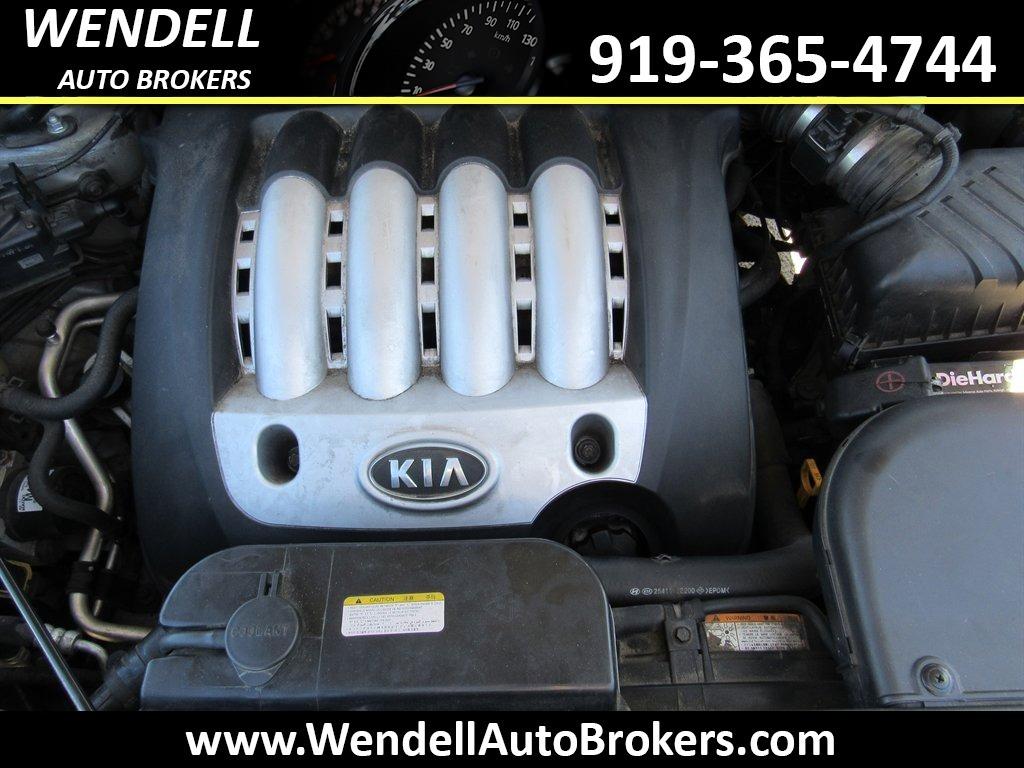 2005 Kia Sportage LX photo