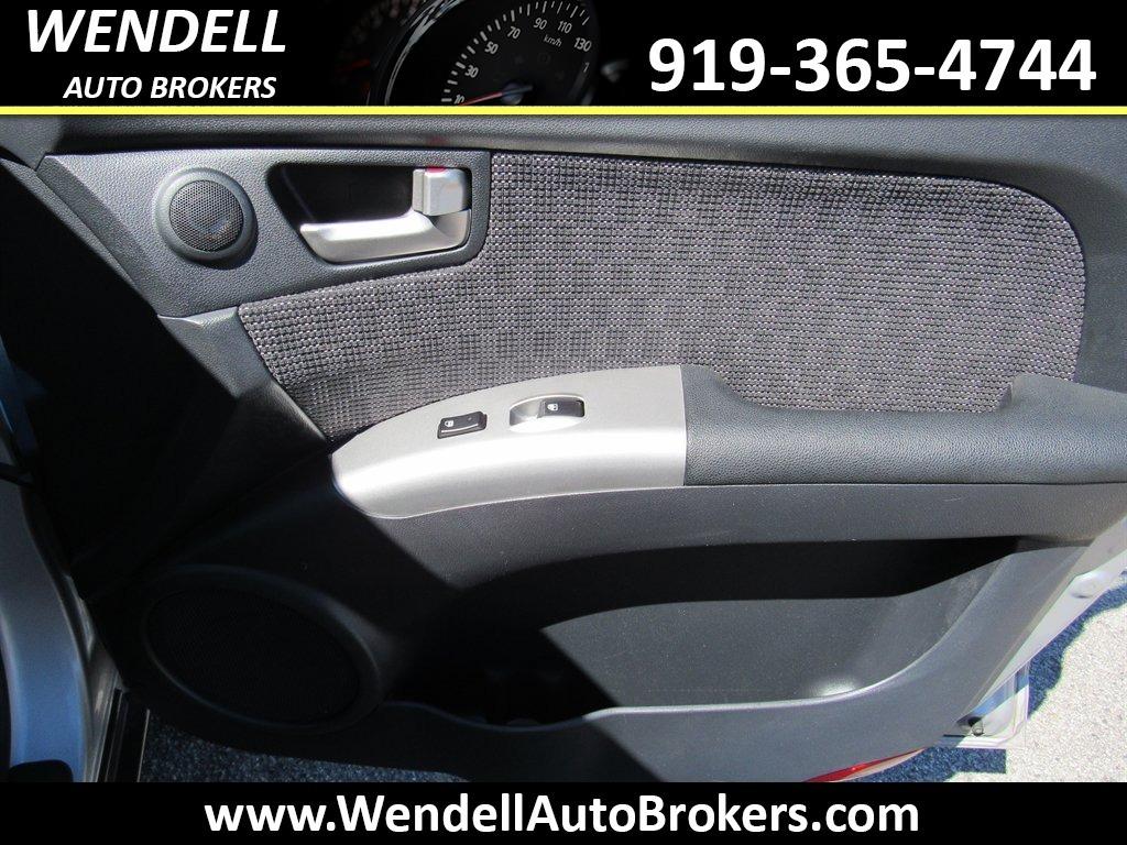 2005 Kia Sportage LX photo