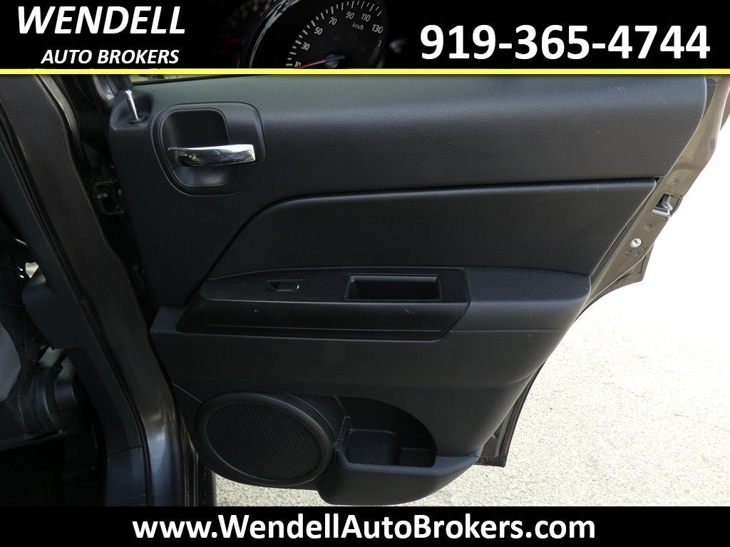 2015 Jeep Patriot Latitude photo