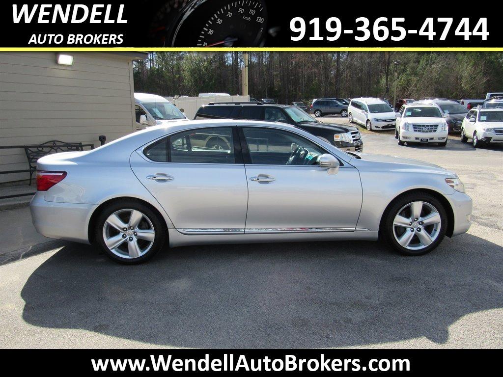 2011 Lexus LS 460 photo