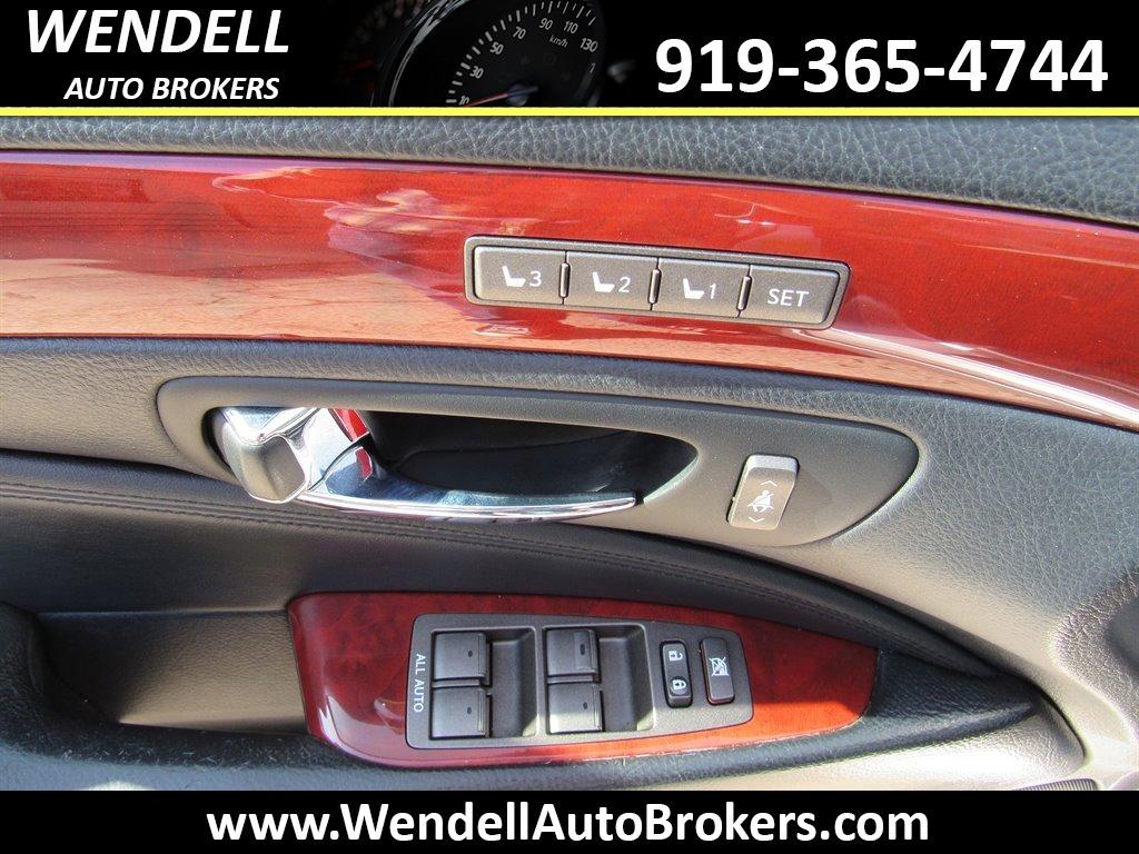2011 Lexus LS 460 photo