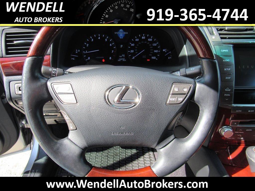 2011 Lexus LS 460 photo