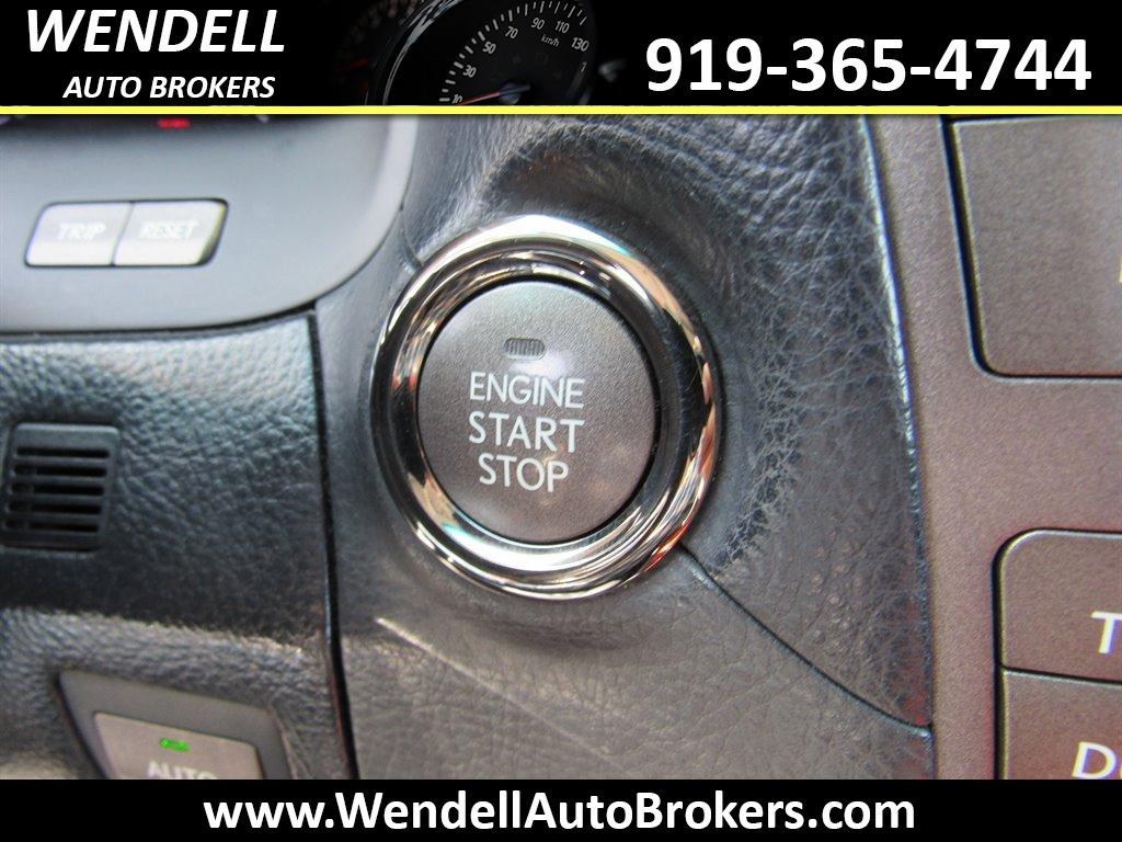 2011 Lexus LS 460 photo
