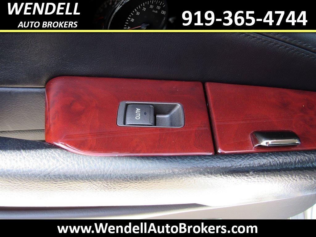 2011 Lexus LS 460 photo