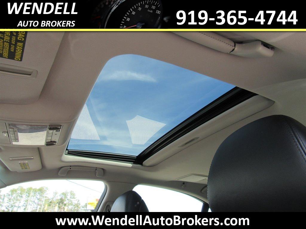 2011 Lexus LS 460 photo