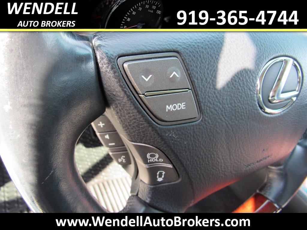 2011 Lexus LS 460 photo