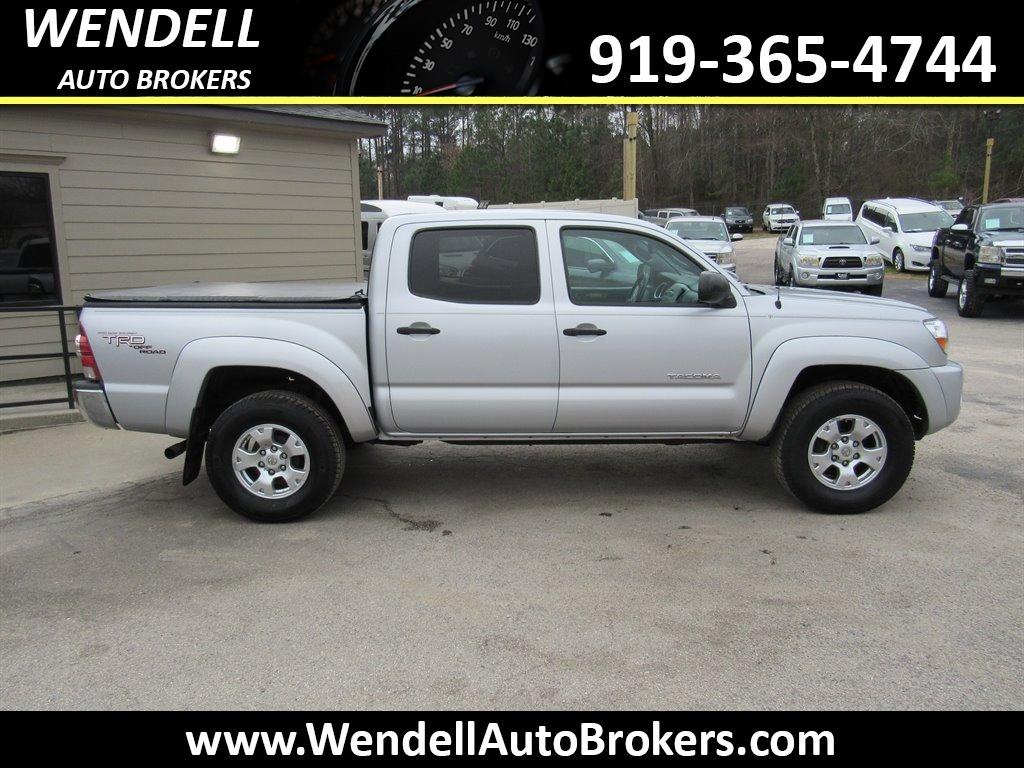2011 Toyota Tacoma PreRunner V6 photo