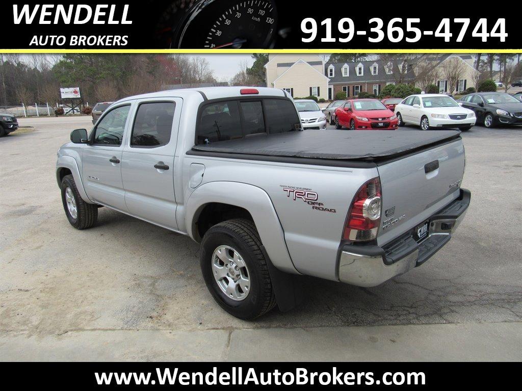 2011 Toyota Tacoma PreRunner V6 photo