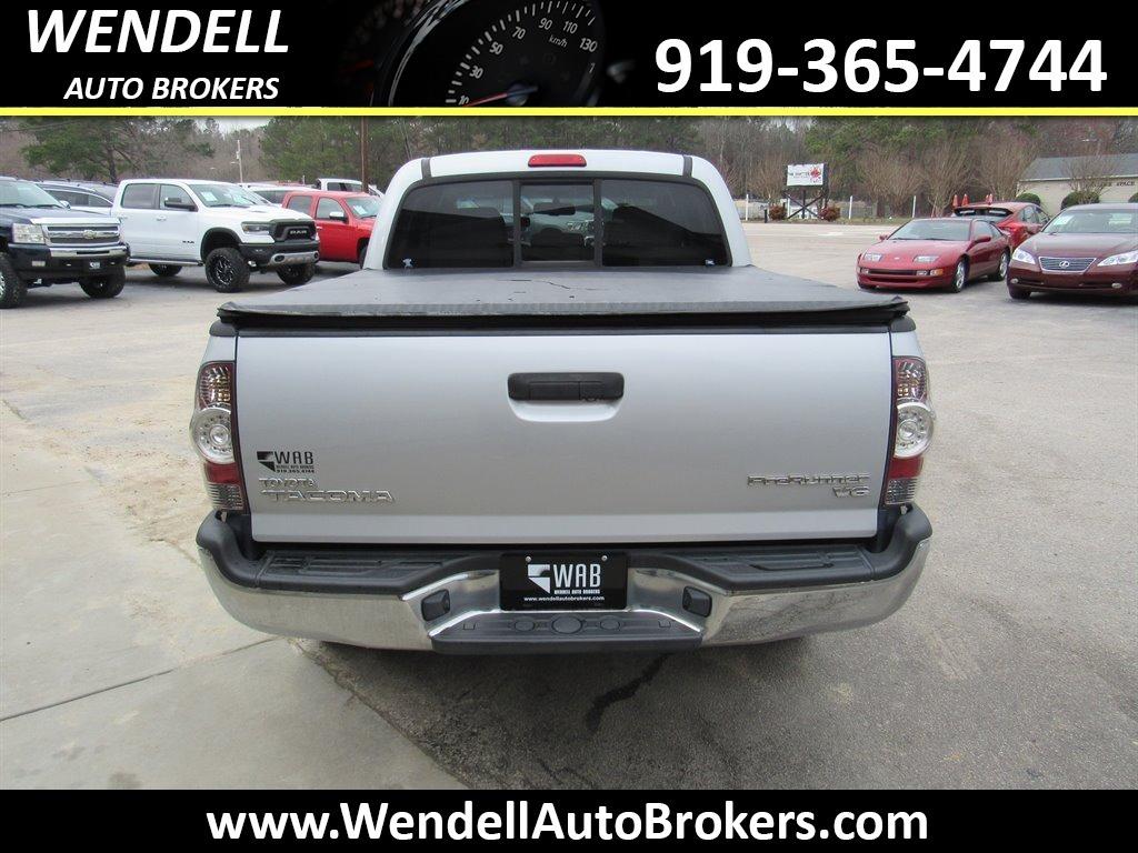 2011 Toyota Tacoma PreRunner V6 photo