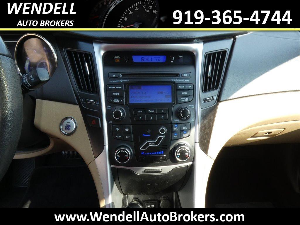 2012 Hyundai Sonata SE 2.0T photo
