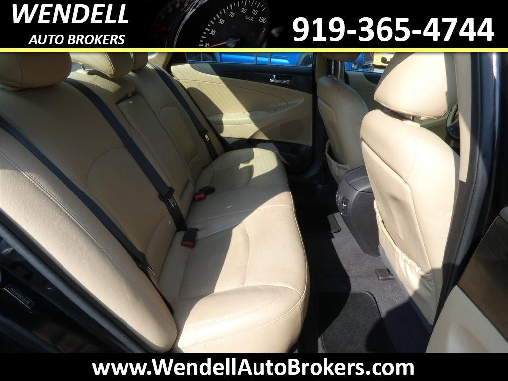 2012 Hyundai Sonata SE 2.0T photo