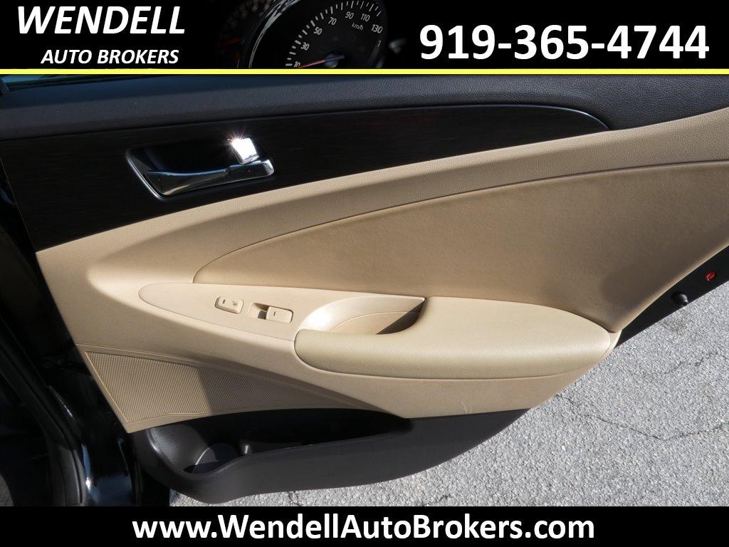2012 Hyundai Sonata SE 2.0T photo