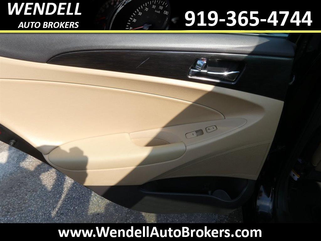 2012 Hyundai Sonata SE 2.0T photo