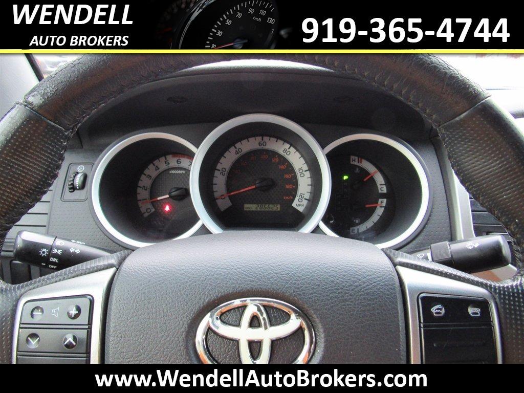 2013 Toyota Tacoma PreRunner V6 photo