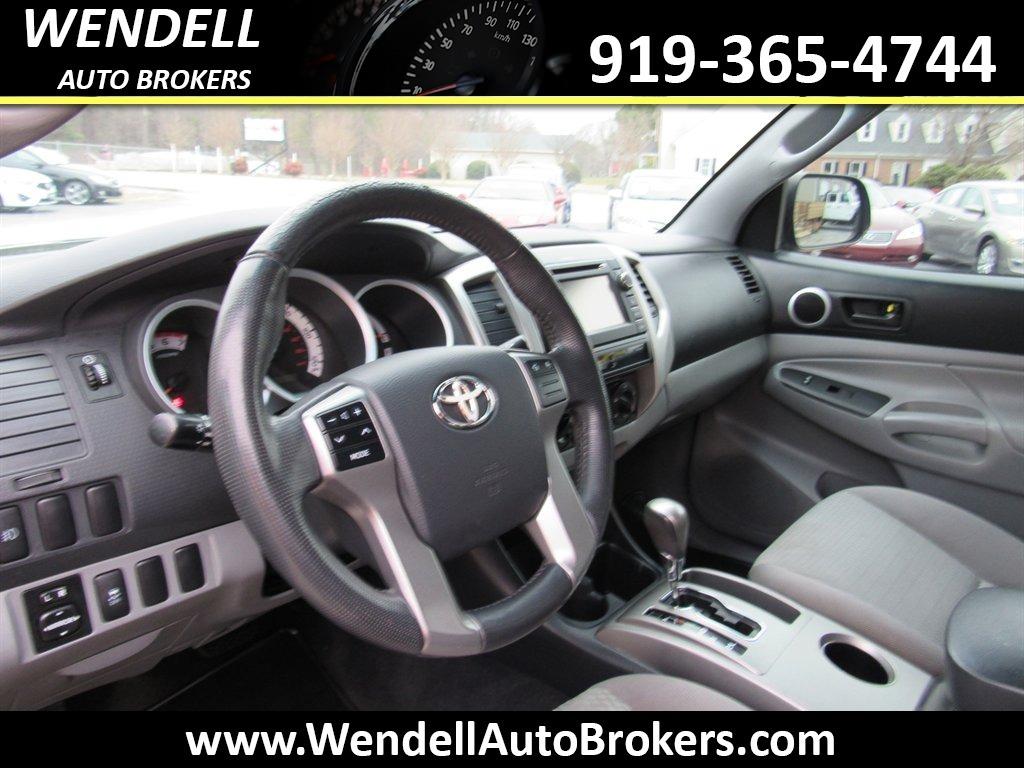 2013 Toyota Tacoma PreRunner V6 photo