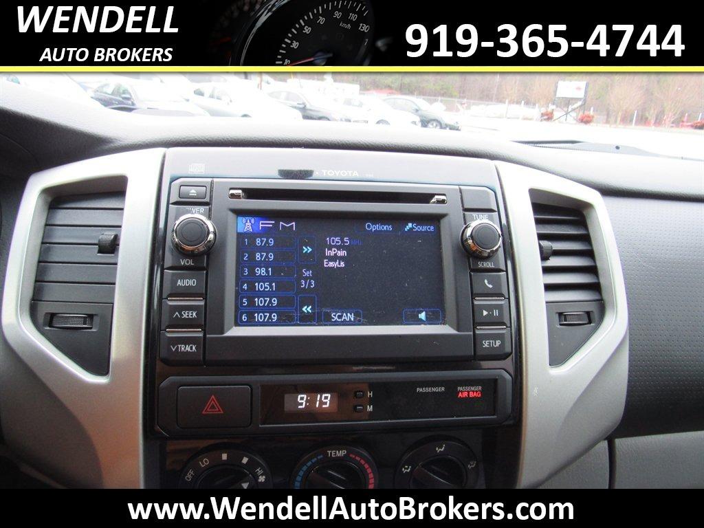 2013 Toyota Tacoma PreRunner V6 photo