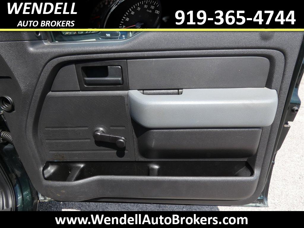 2013 Ford F-150 - $12,995