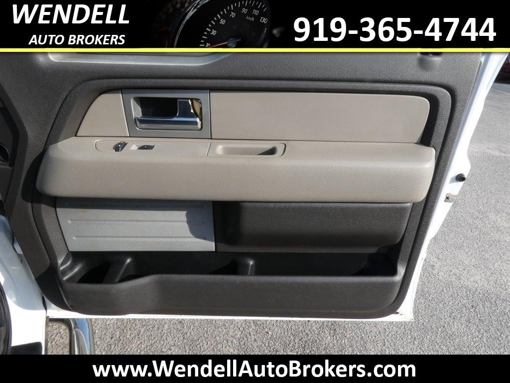 2010 Ford F-150 XL photo