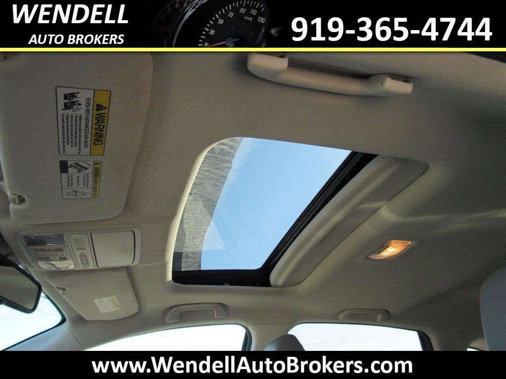 2016 Honda CR-V - $12,826