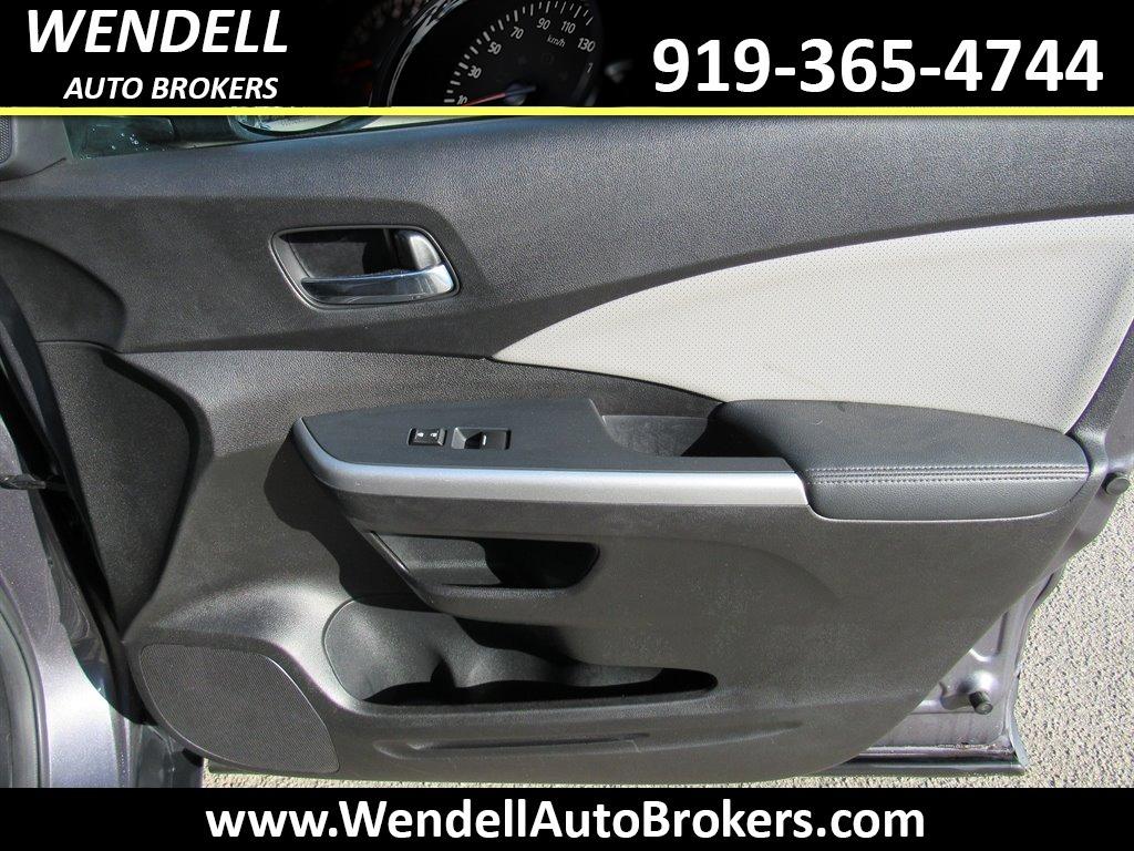 2016 Honda CR-V - $12,826