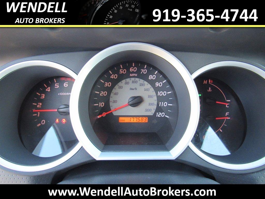 2007 Toyota Tacoma V6 photo