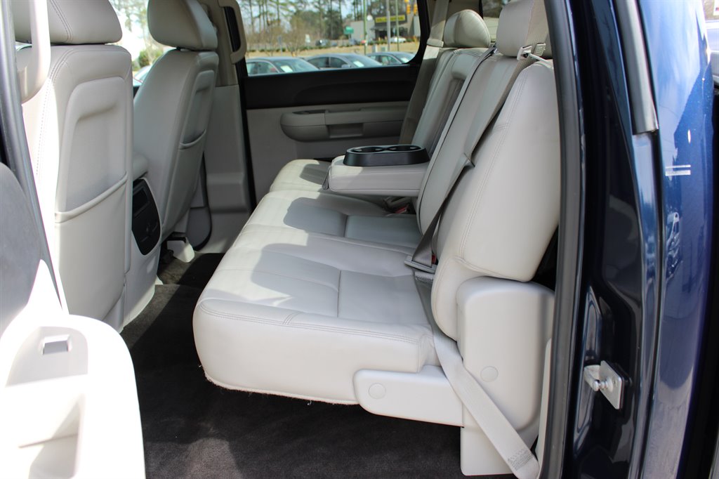 2011 Chevrolet Silverado 1500 LT photo