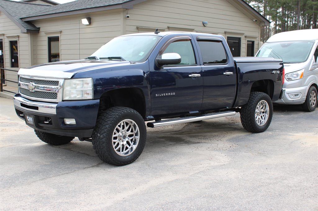 2011 Chevrolet Silverado 1500 LT photo