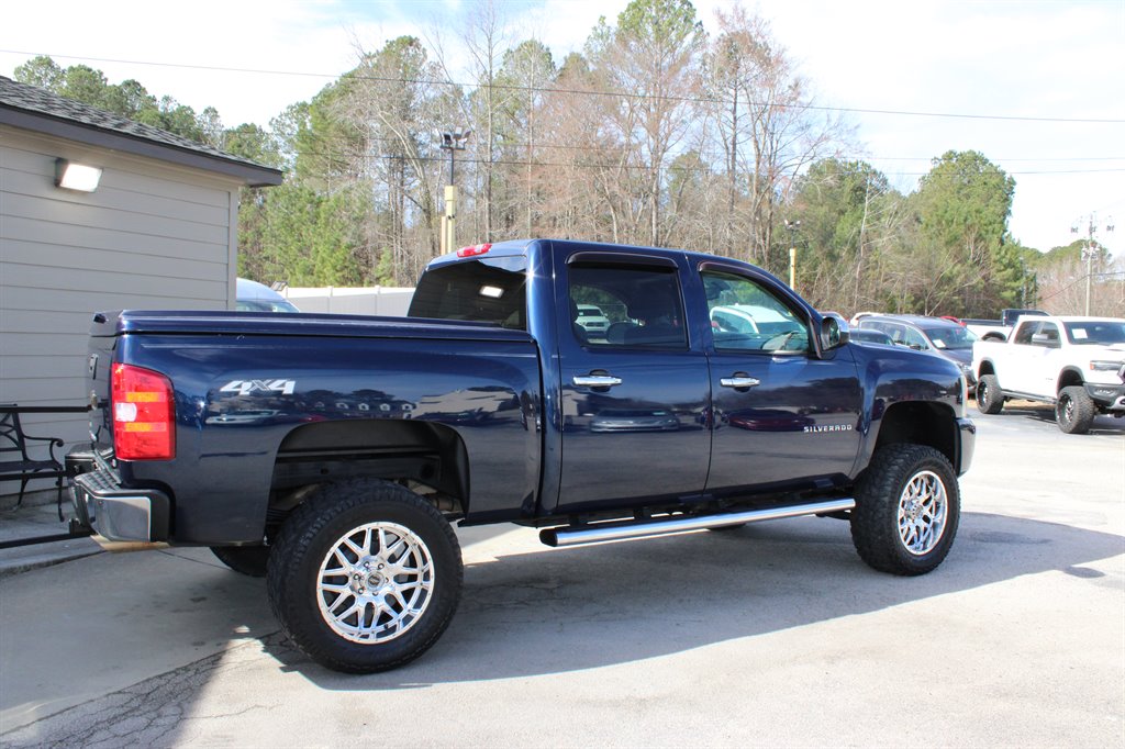 2011 Chevrolet Silverado 1500 LT photo