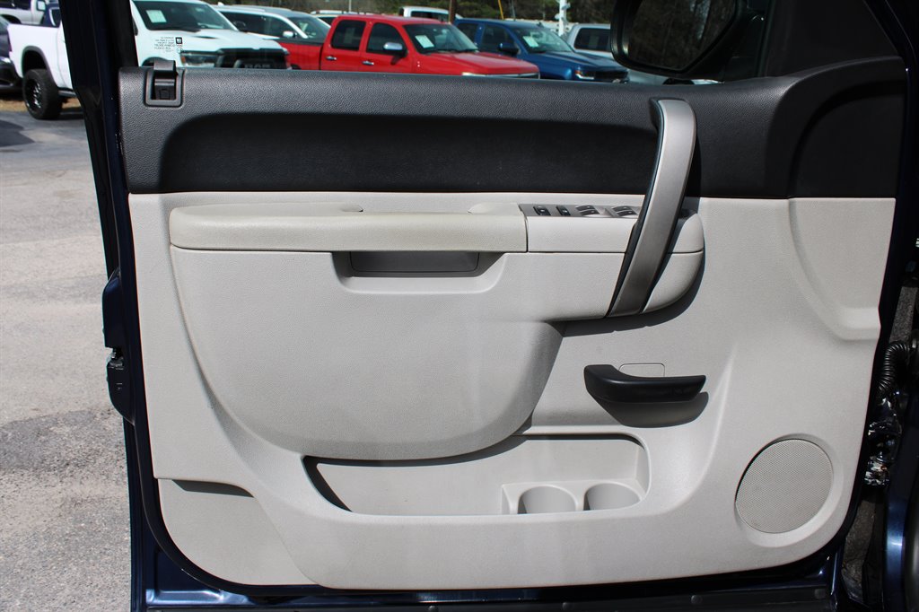 2011 Chevrolet Silverado 1500 LT photo